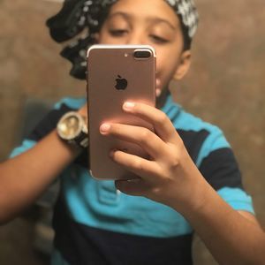 Meet your Posher, Whiteboi